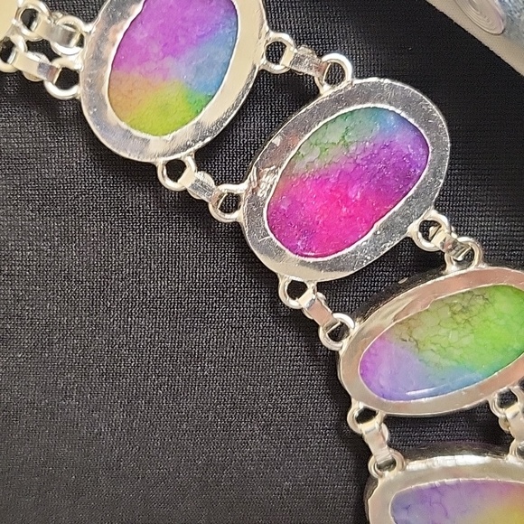 Rainbow Solar Quartz Necklace - NWOT - Picture 7 of 7